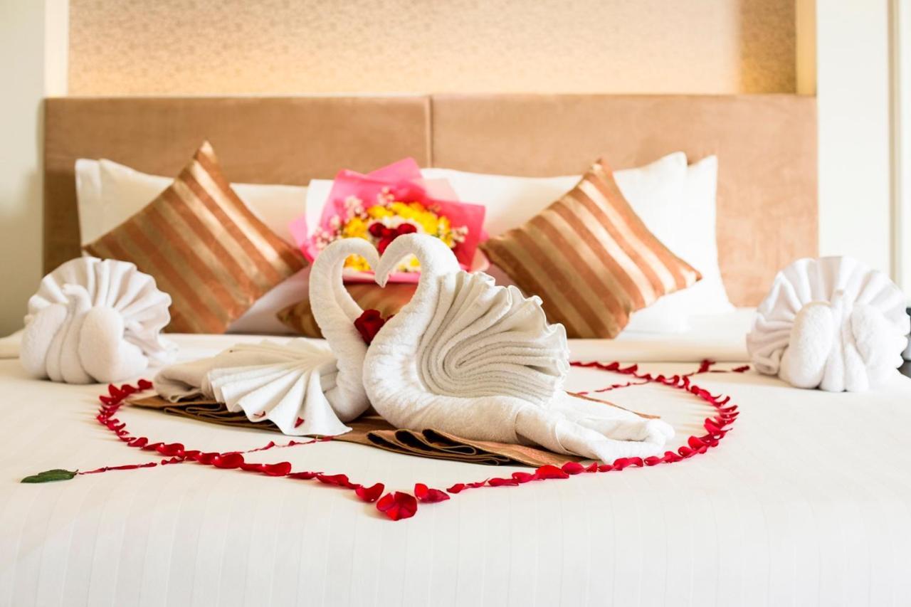 Swiss-Belhotel Lampung Bandar Lampung Exteriör bild