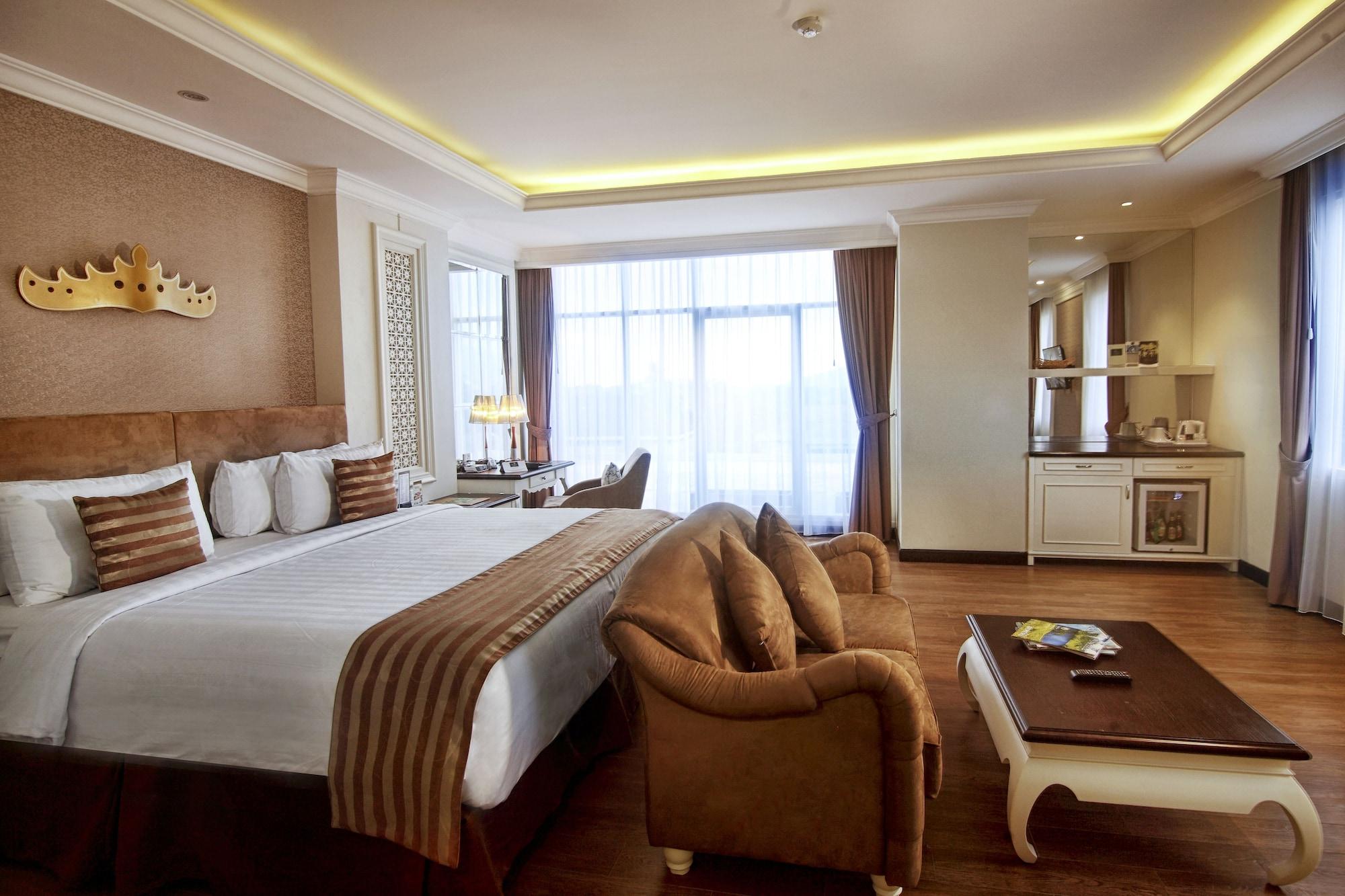 Swiss-Belhotel Lampung Bandar Lampung Exteriör bild
