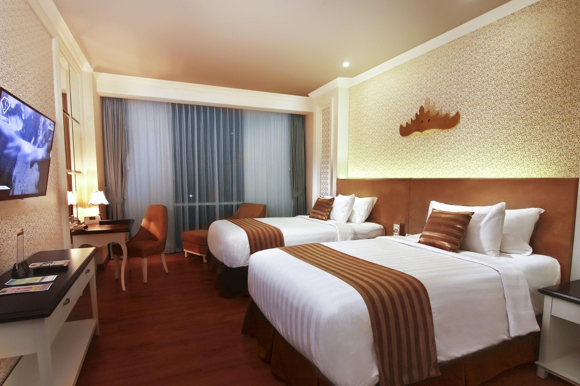 Swiss-Belhotel Lampung Bandar Lampung Exteriör bild
