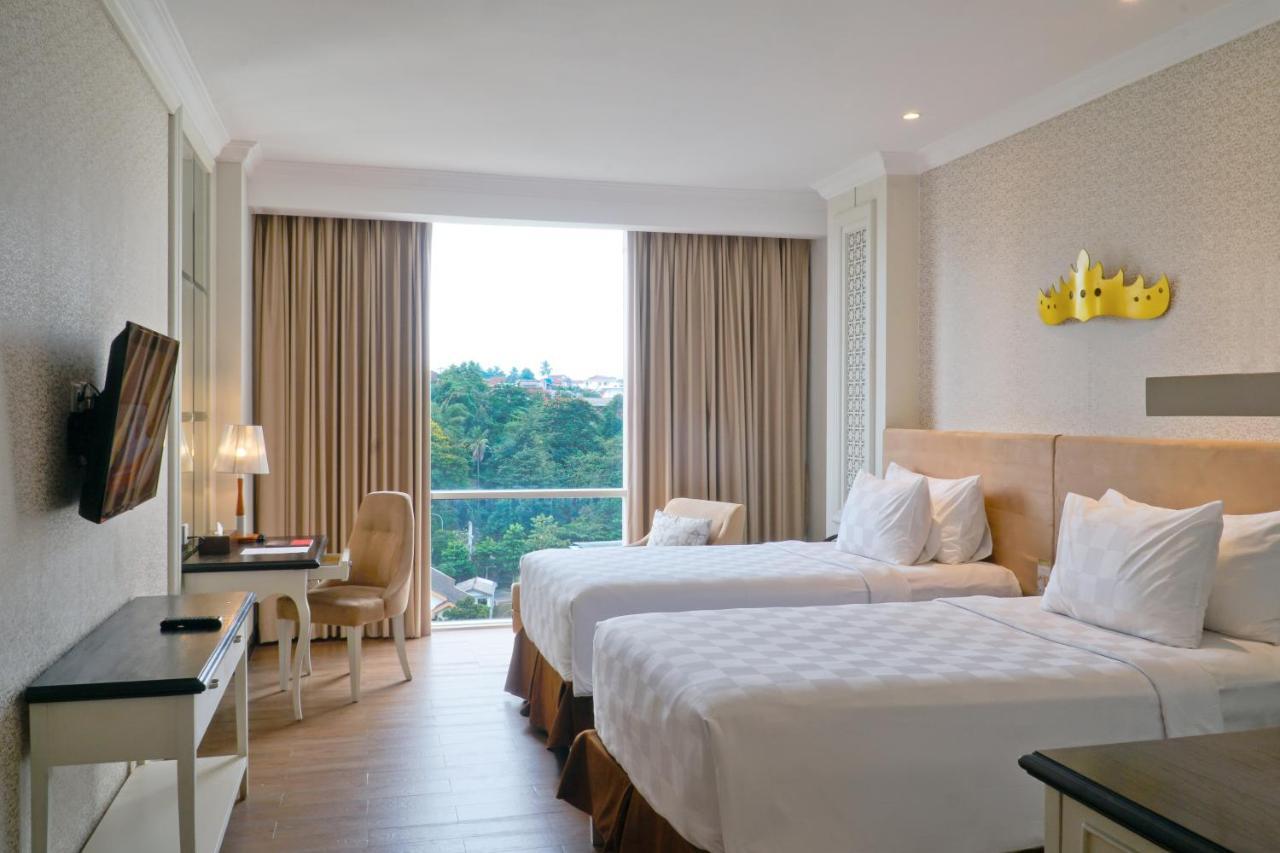 Swiss-Belhotel Lampung Bandar Lampung Exteriör bild