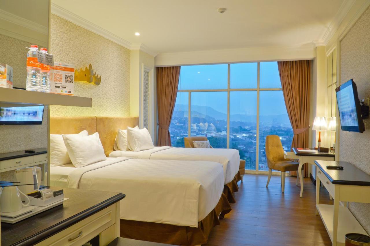 Swiss-Belhotel Lampung Bandar Lampung Exteriör bild