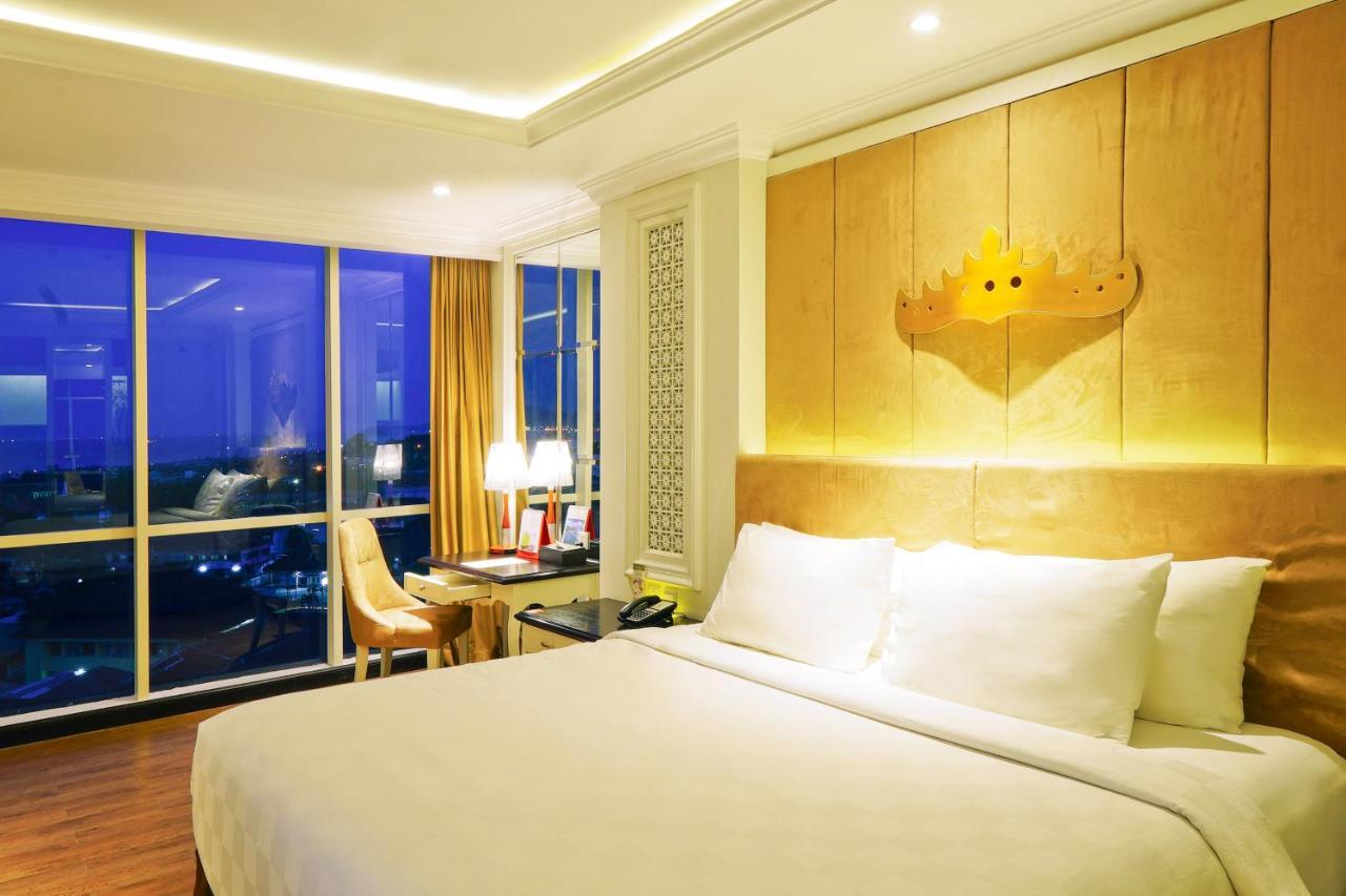 Swiss-Belhotel Lampung Bandar Lampung Exteriör bild