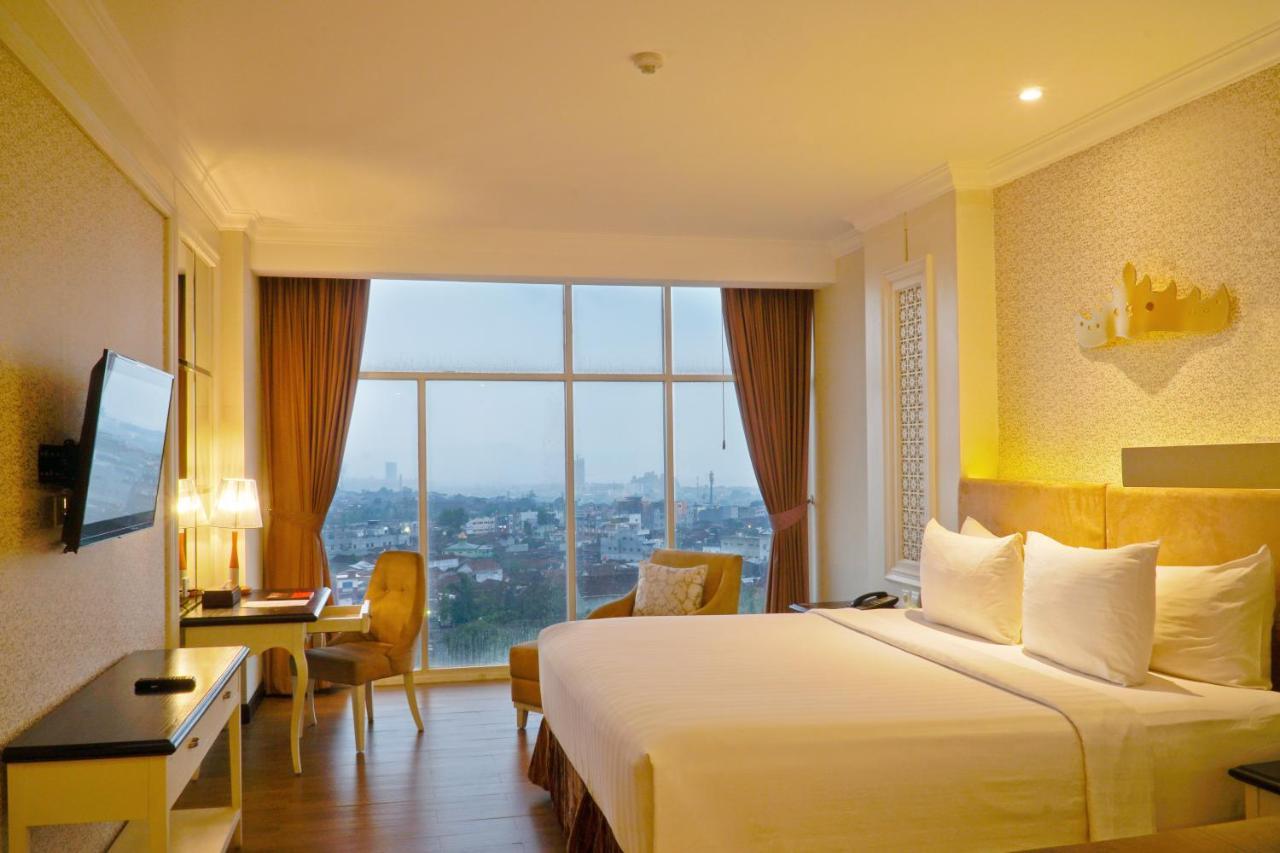 Swiss-Belhotel Lampung Bandar Lampung Exteriör bild